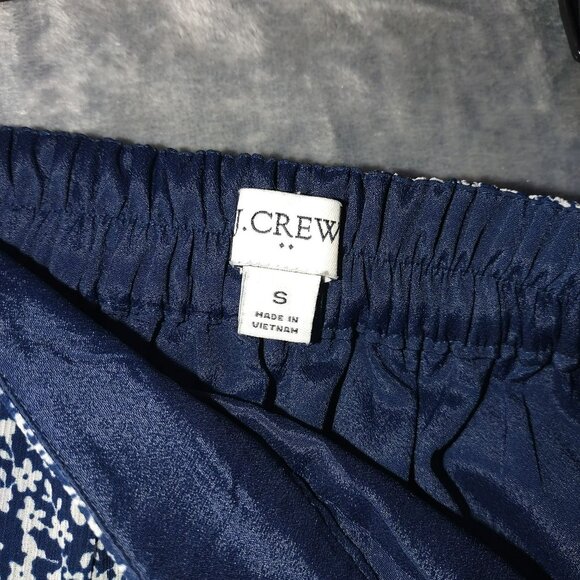 J. Crew Womens Tiered Ruffle Mini Skirt Size S Navy Whimsical Church Floral 90s - Picture 2 of 8